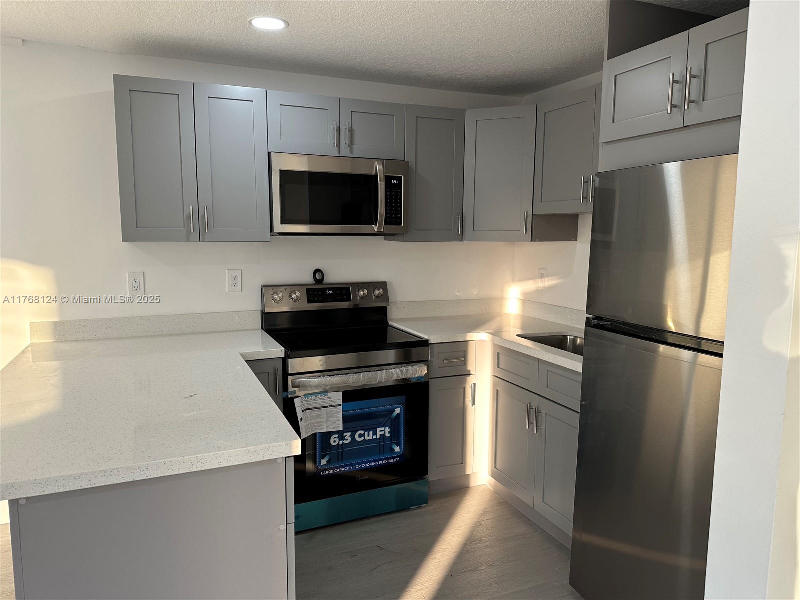 CORAL RIDGE ISLES - Residential Income