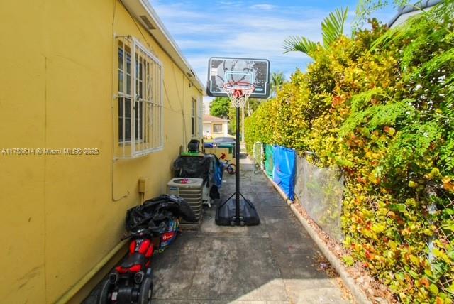 CORAL PL REV - Residential Income