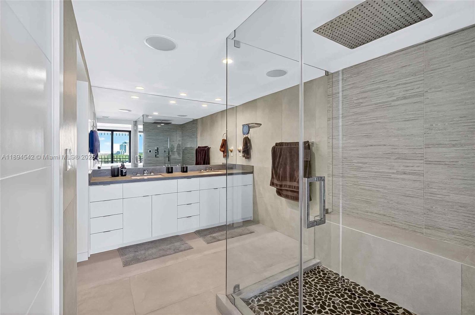 GROVE ISLE CONDO - Residential Lease