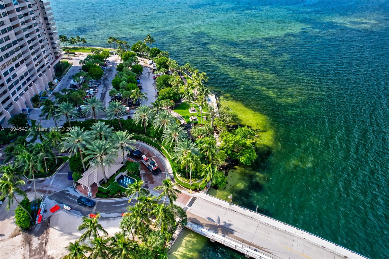 GROVE ISLE CONDO - Residential Lease