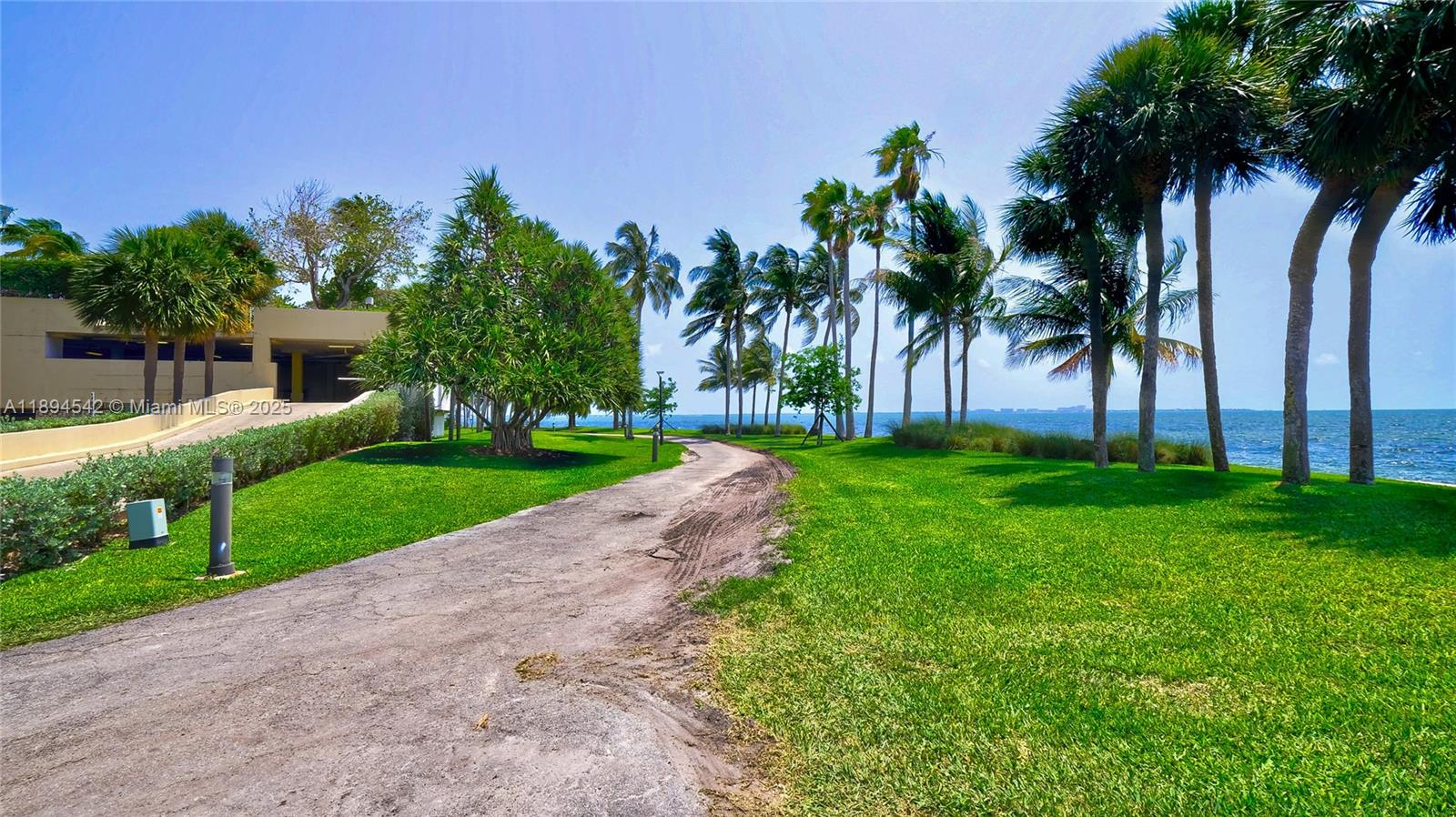 GROVE ISLE CONDO - Residential Lease