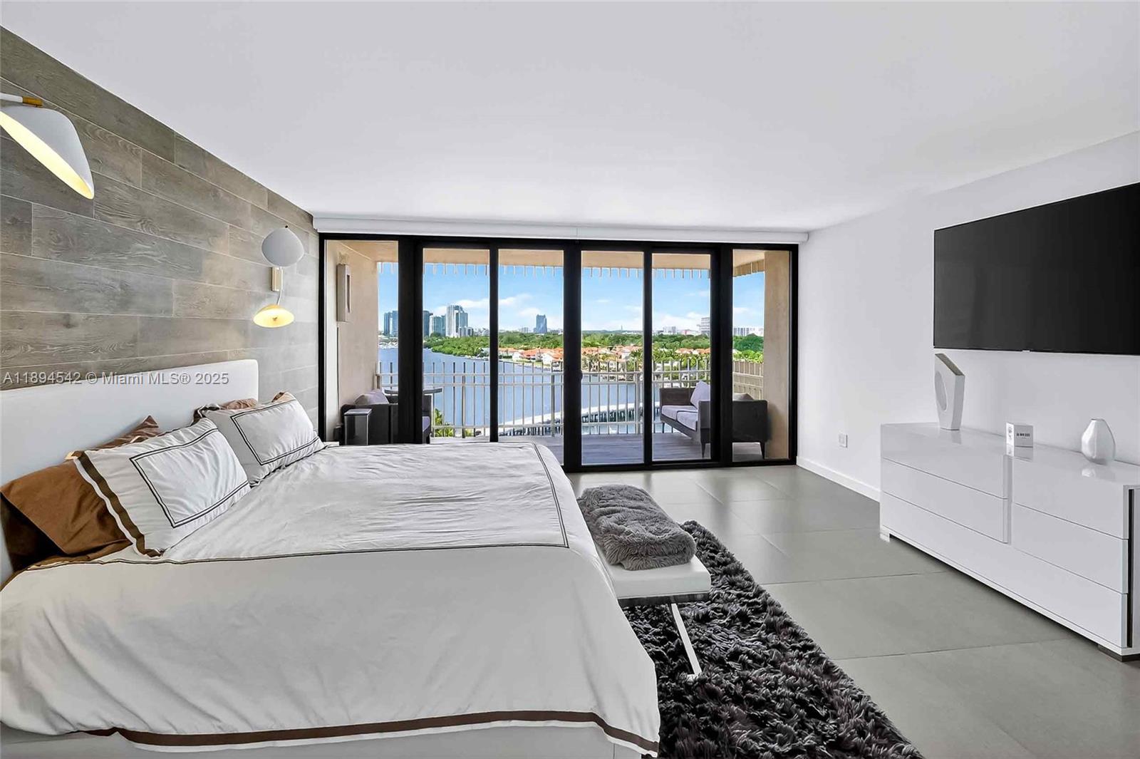 GROVE ISLE CONDO - Residential Lease