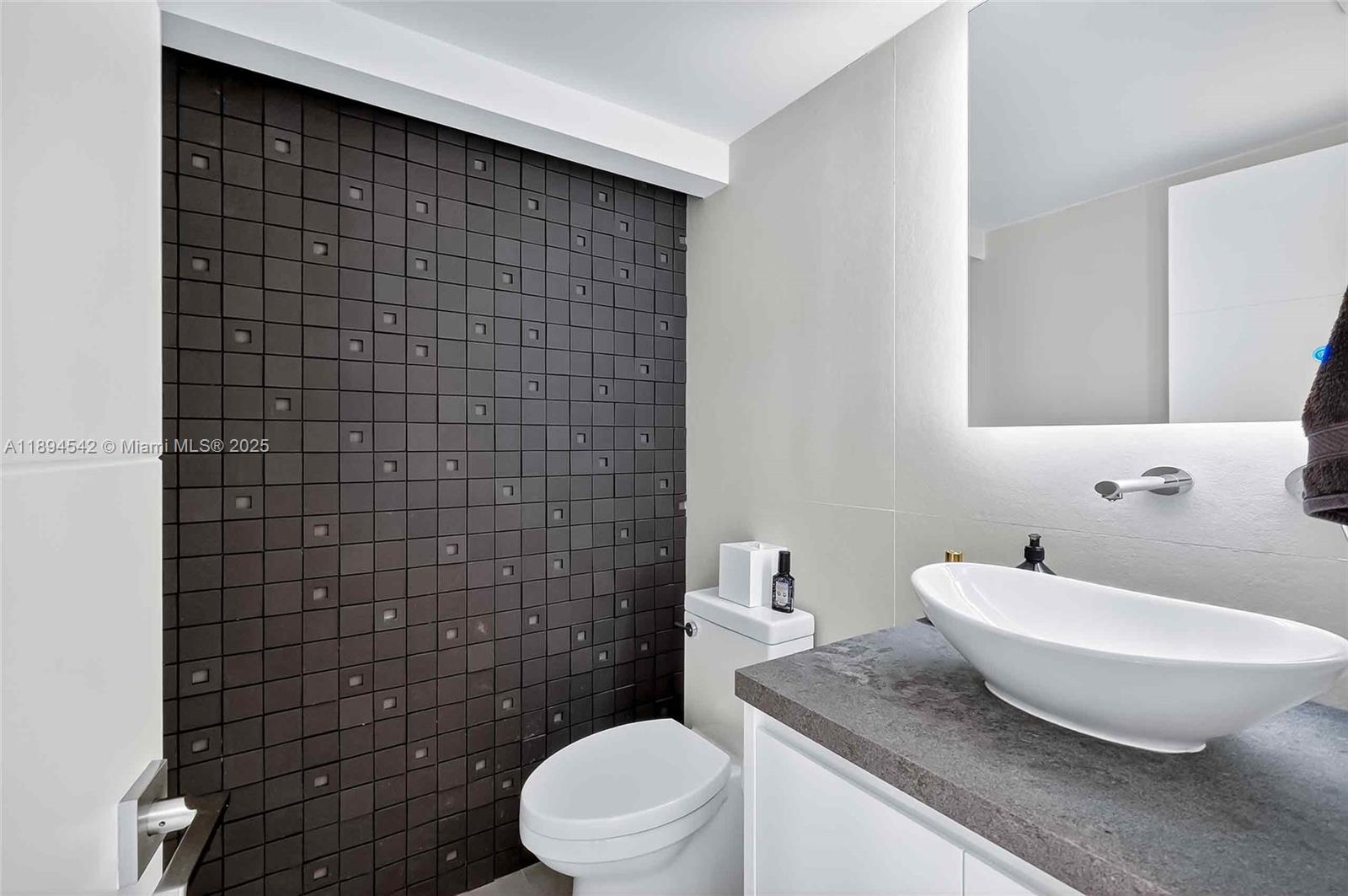 GROVE ISLE CONDO - Residential Lease