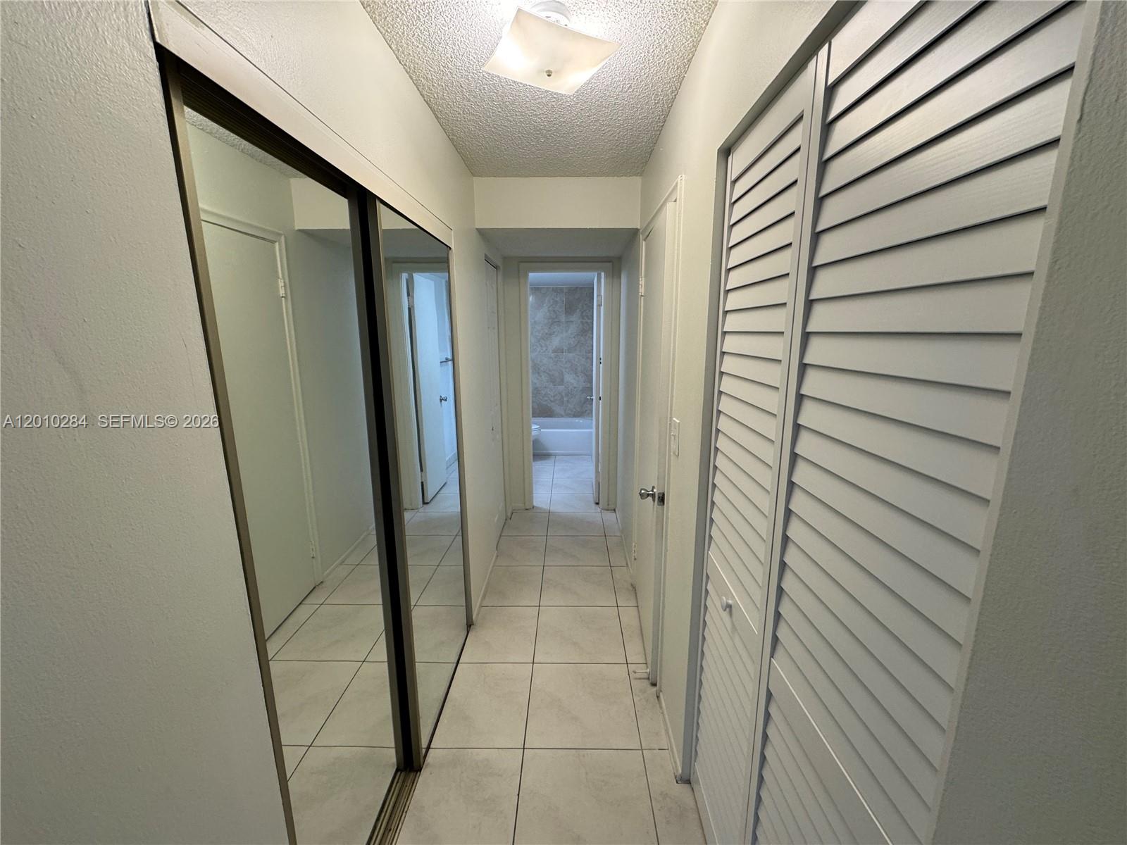 KINGS CREEK SO CONDO - Residential