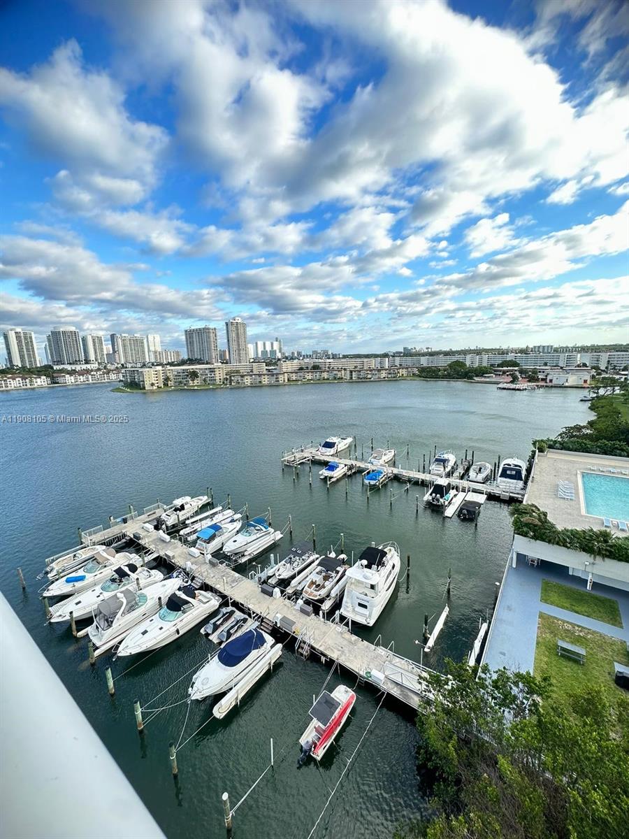 DEL PRADO MARINA - Residential Lease