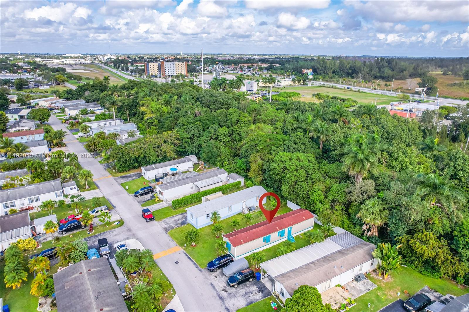 GATEWAY ESTATES PARK COND - Residential