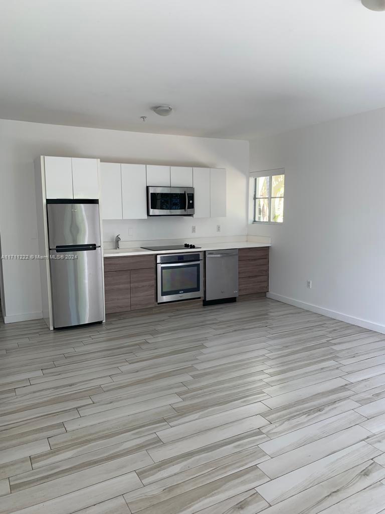 LINCOLN SUB - Residential