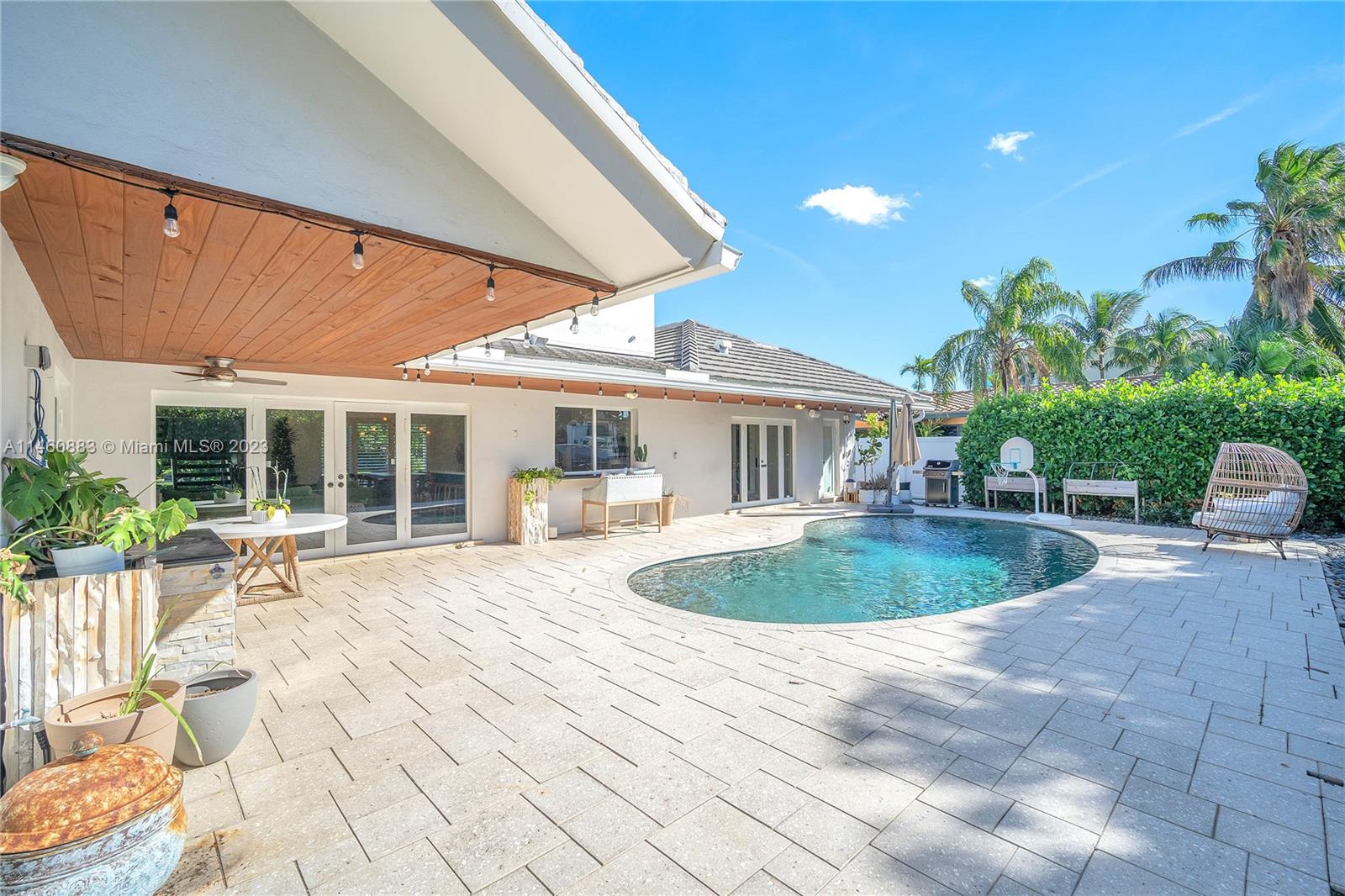 LANDINGS FIRST SEC - Residential