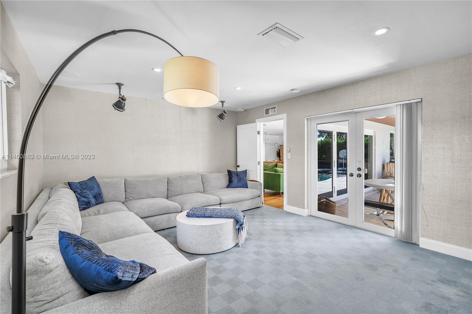 LANDINGS FIRST SEC - Residential