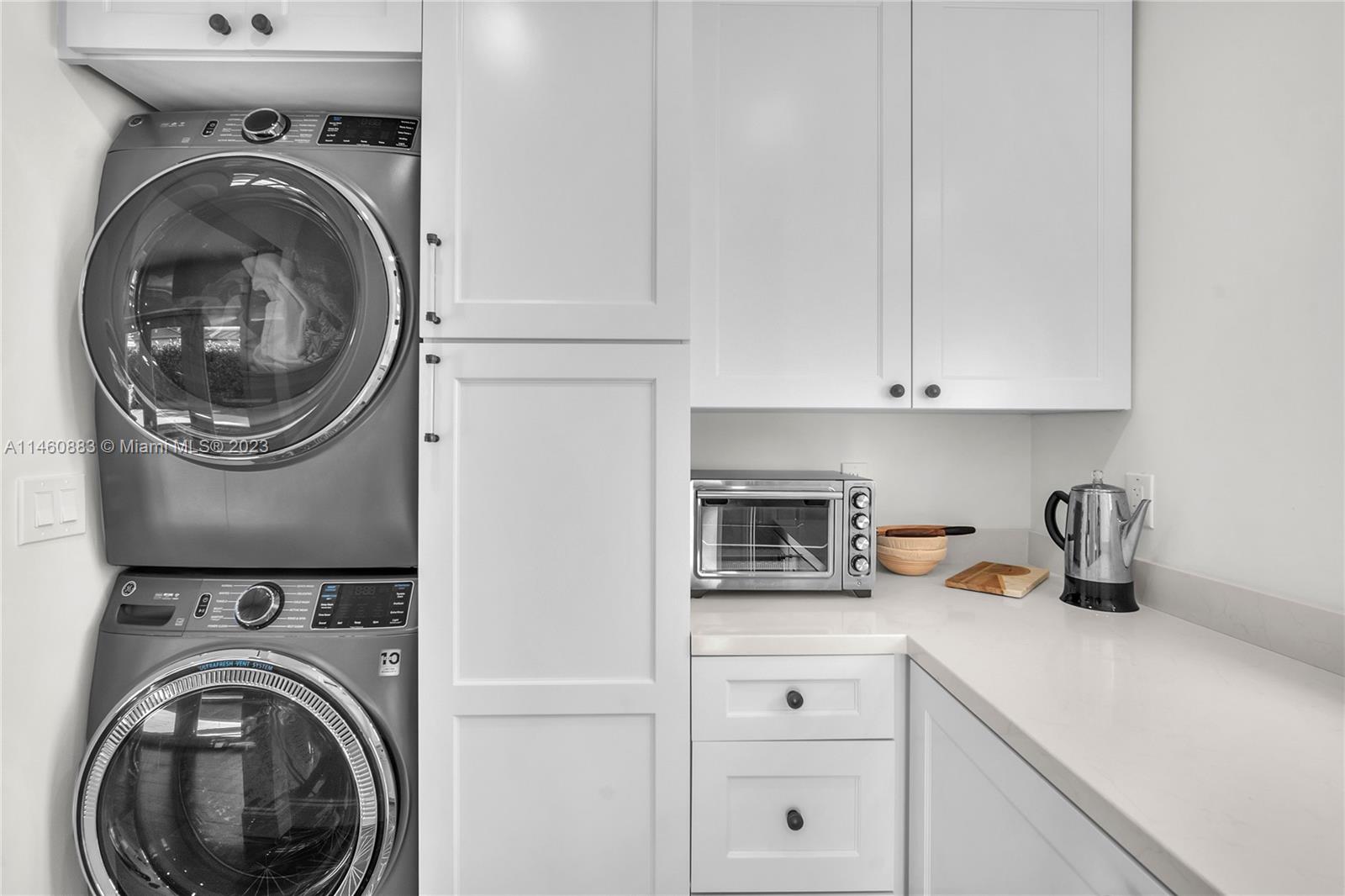 LANDINGS FIRST SEC - Residential