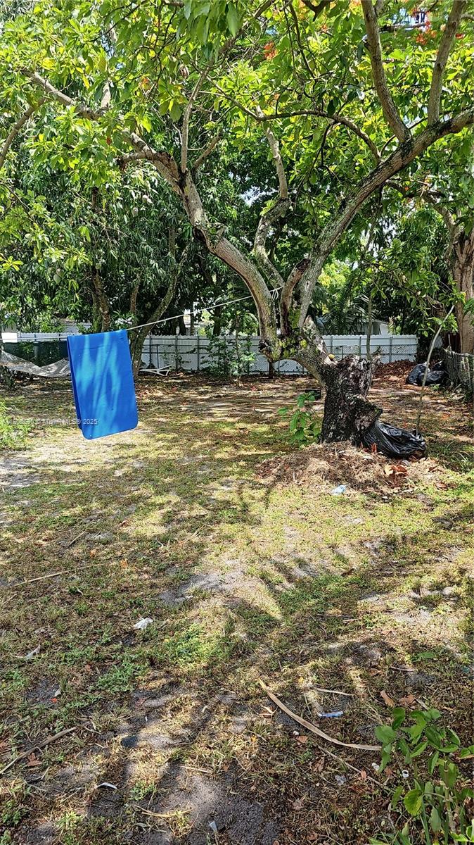 PINEWOOD PARK EXTENSION - Residential