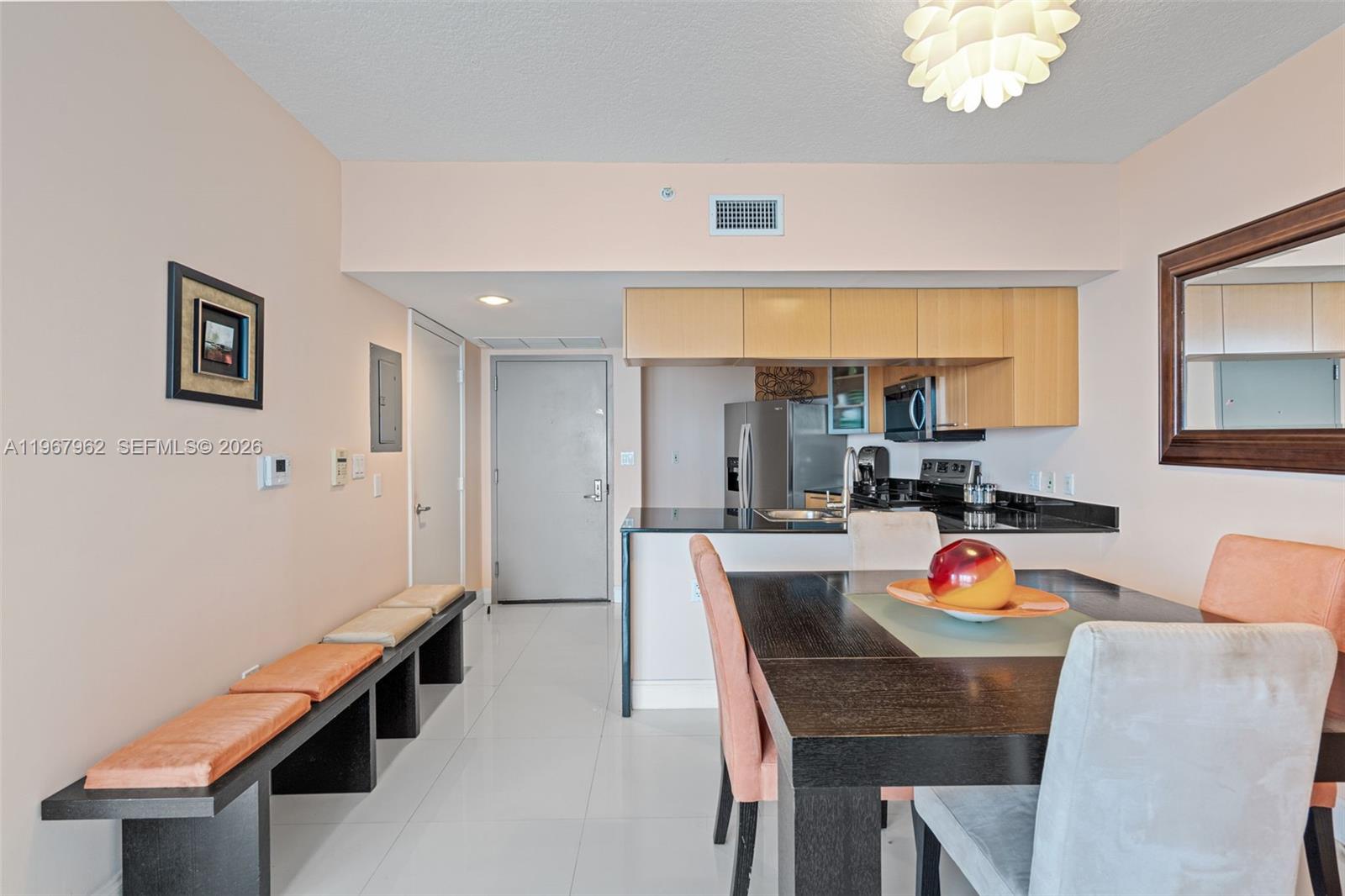 OPERA TOWER CONDO - Residential