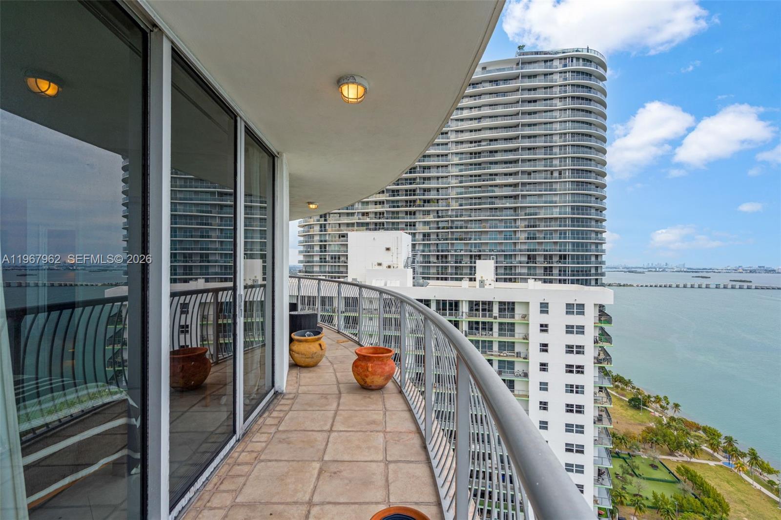 OPERA TOWER CONDO - Residential