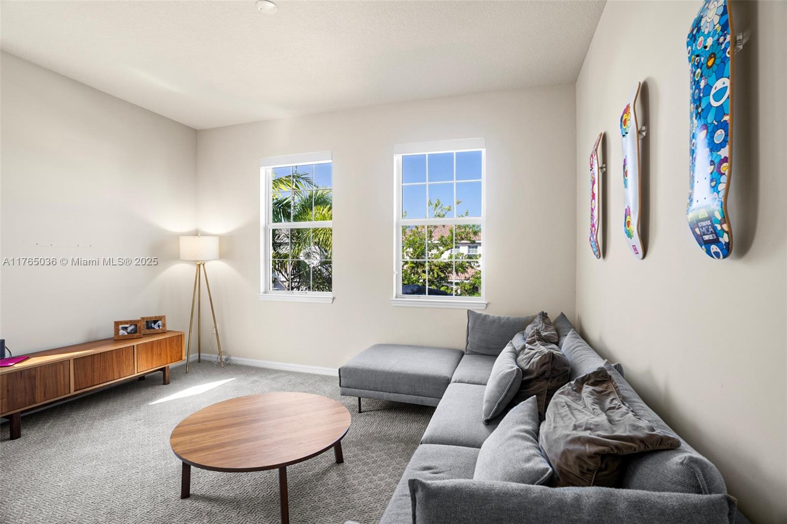 HILLCREST COUNTRY CLUB SO - Residential