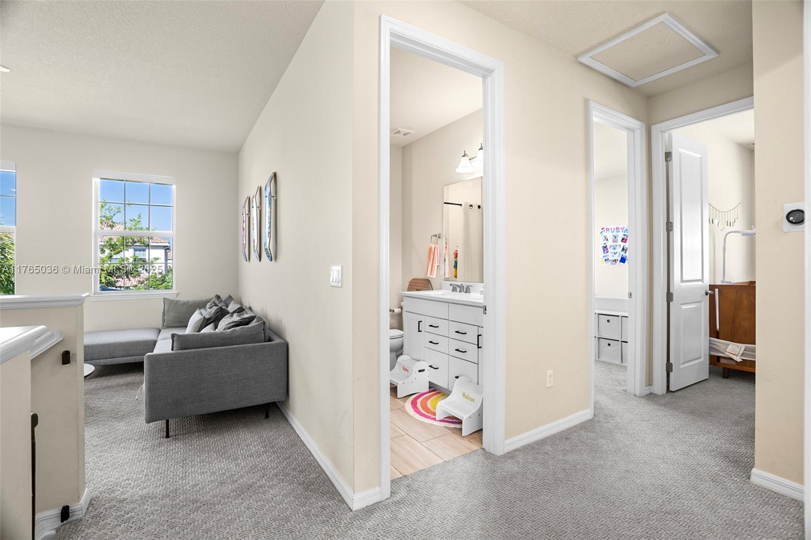 HILLCREST COUNTRY CLUB SO - Residential
