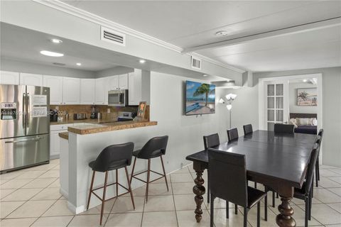 Tiny photo for 3024 NE 2nd Ter, Wilton Manors, FL 33334 (MLS # A11976530)