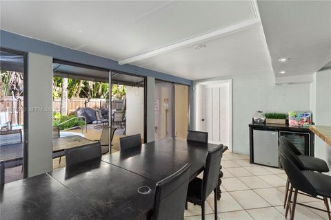 Tiny photo for 3024 NE 2nd Ter, Wilton Manors, FL 33334 (MLS # A11976530)