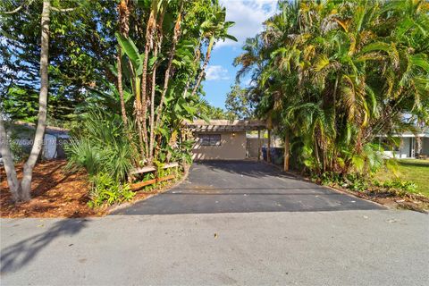 Tiny photo for 3024 NE 2nd Ter, Wilton Manors, FL 33334 (MLS # A11976530)