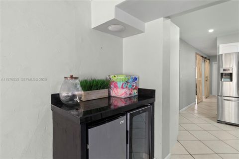 Tiny photo for 3024 NE 2nd Ter, Wilton Manors, FL 33334 (MLS # A11976530)