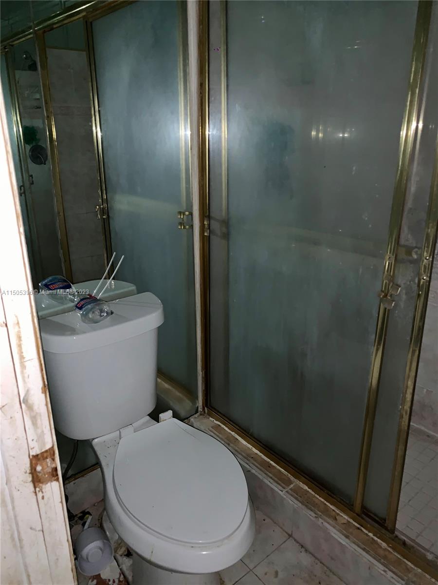 LESLIE ESTATES SEC 14 - Residential