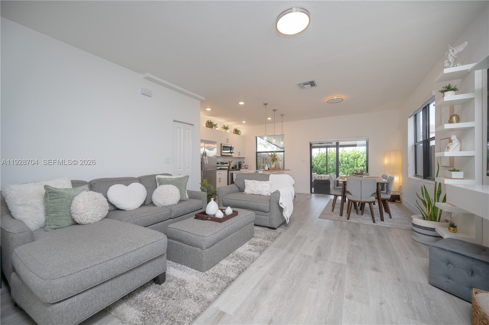 ALLAPATTAH GDNS - Residential