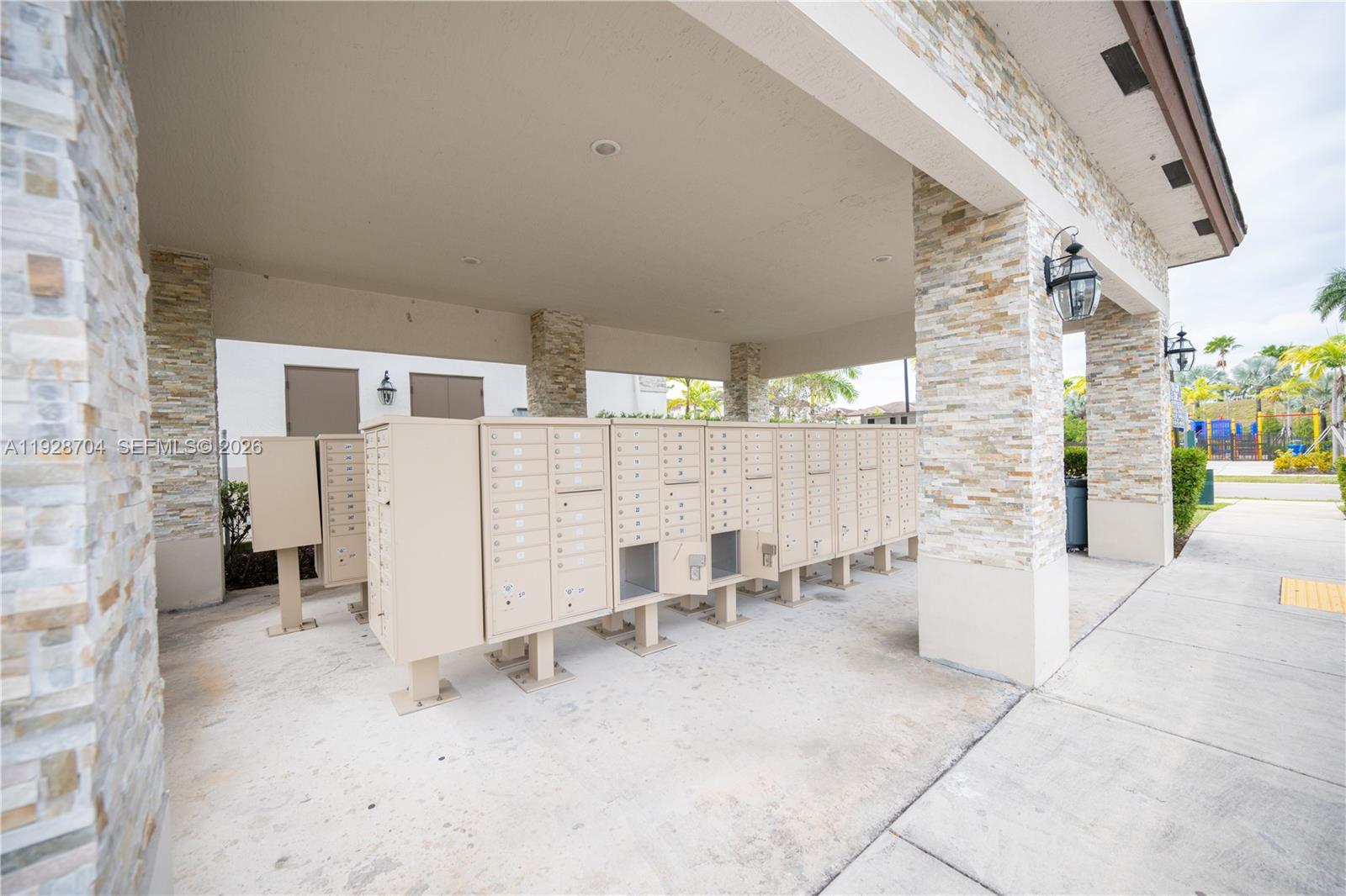 ALLAPATTAH GDNS - Residential