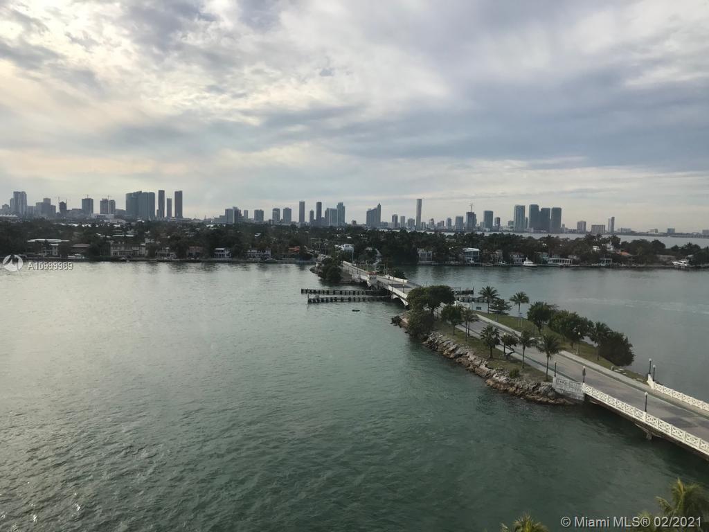 BELLE ISLE APT CORP - Residential Lease