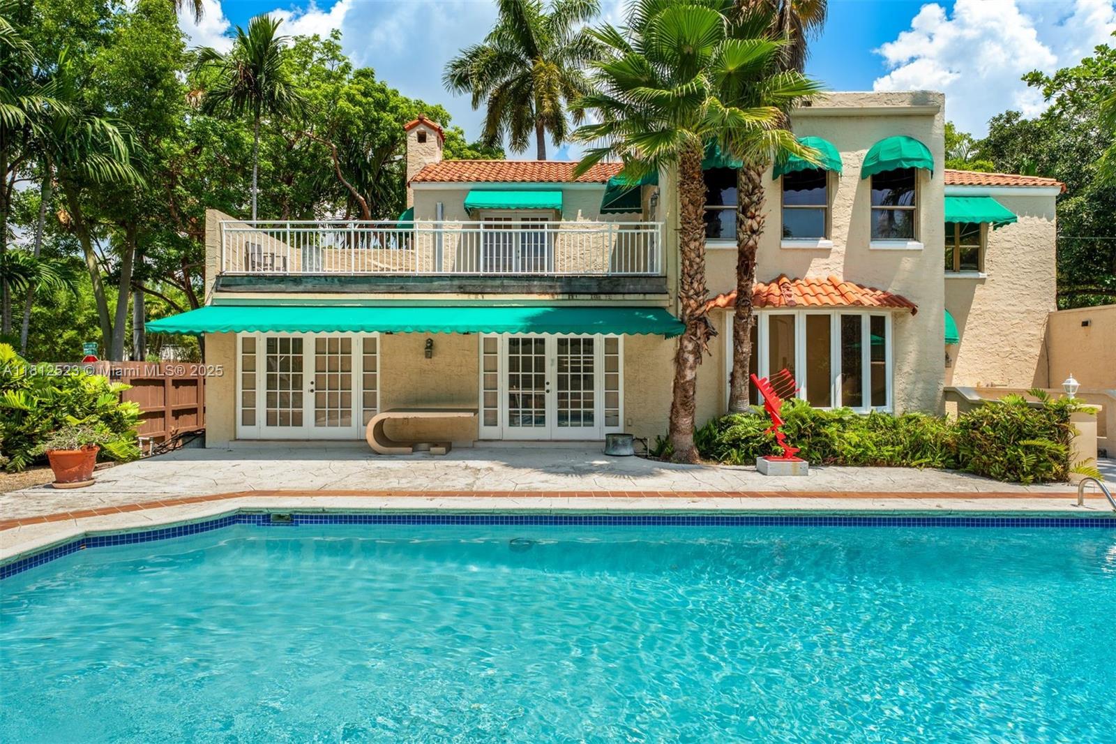 1870 S Bayshore Dr