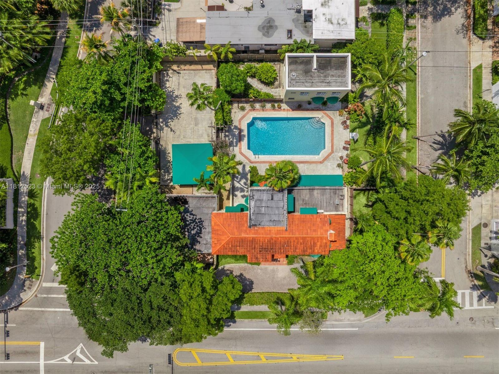 CRYSTAL BLUFF - Residential