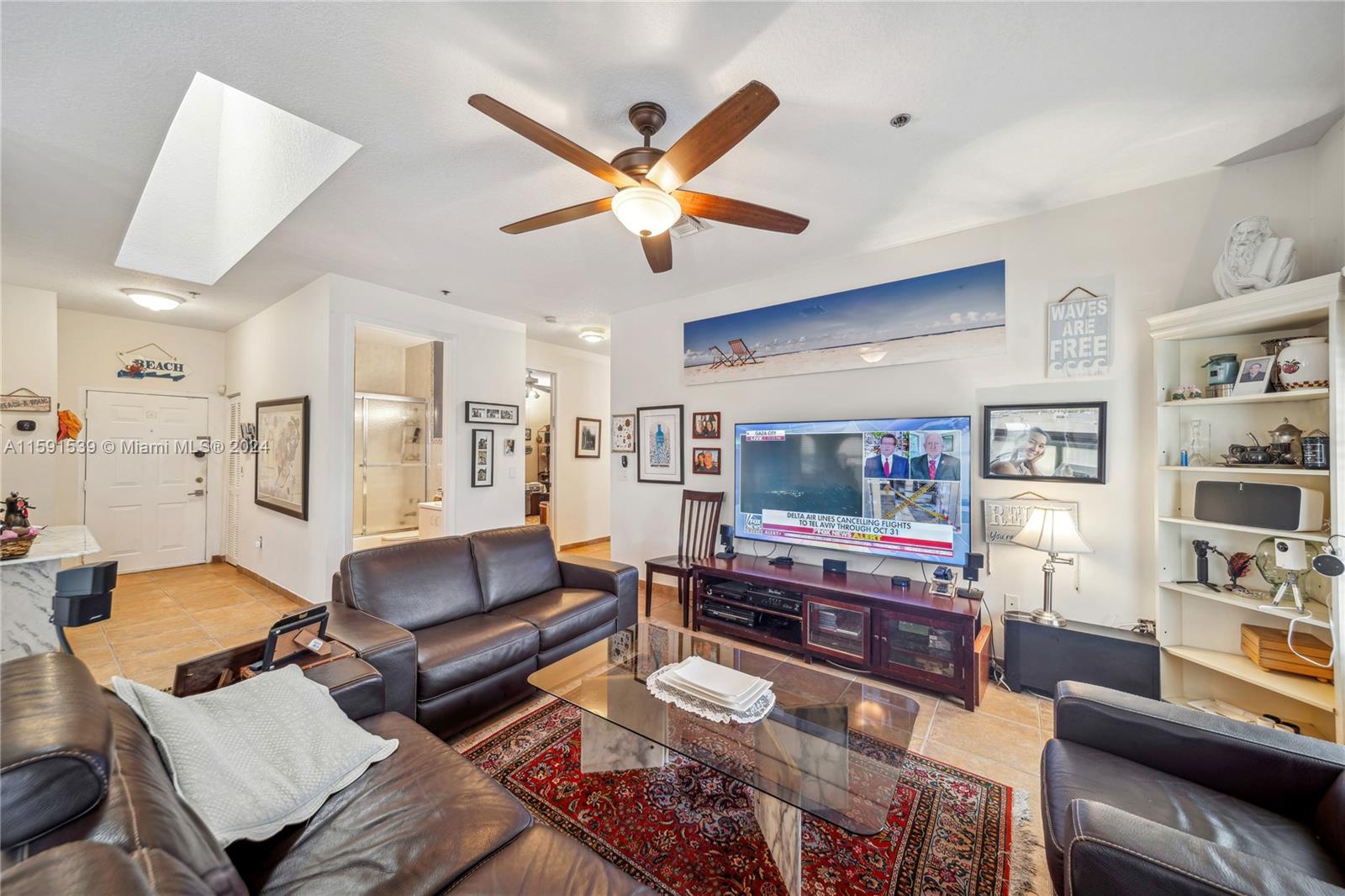 MEDITERRANEAN CONDO - Residential