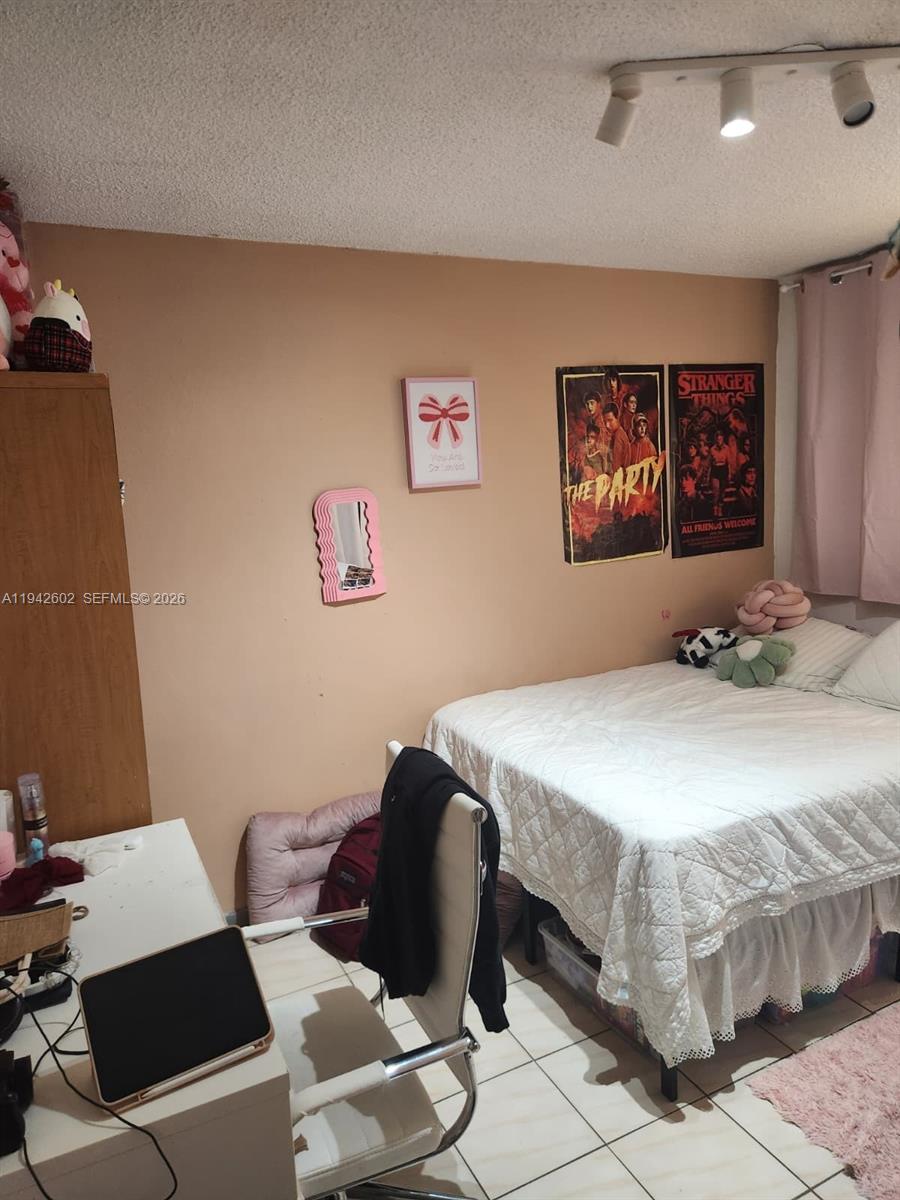 2498 SW 17th Ave 4209