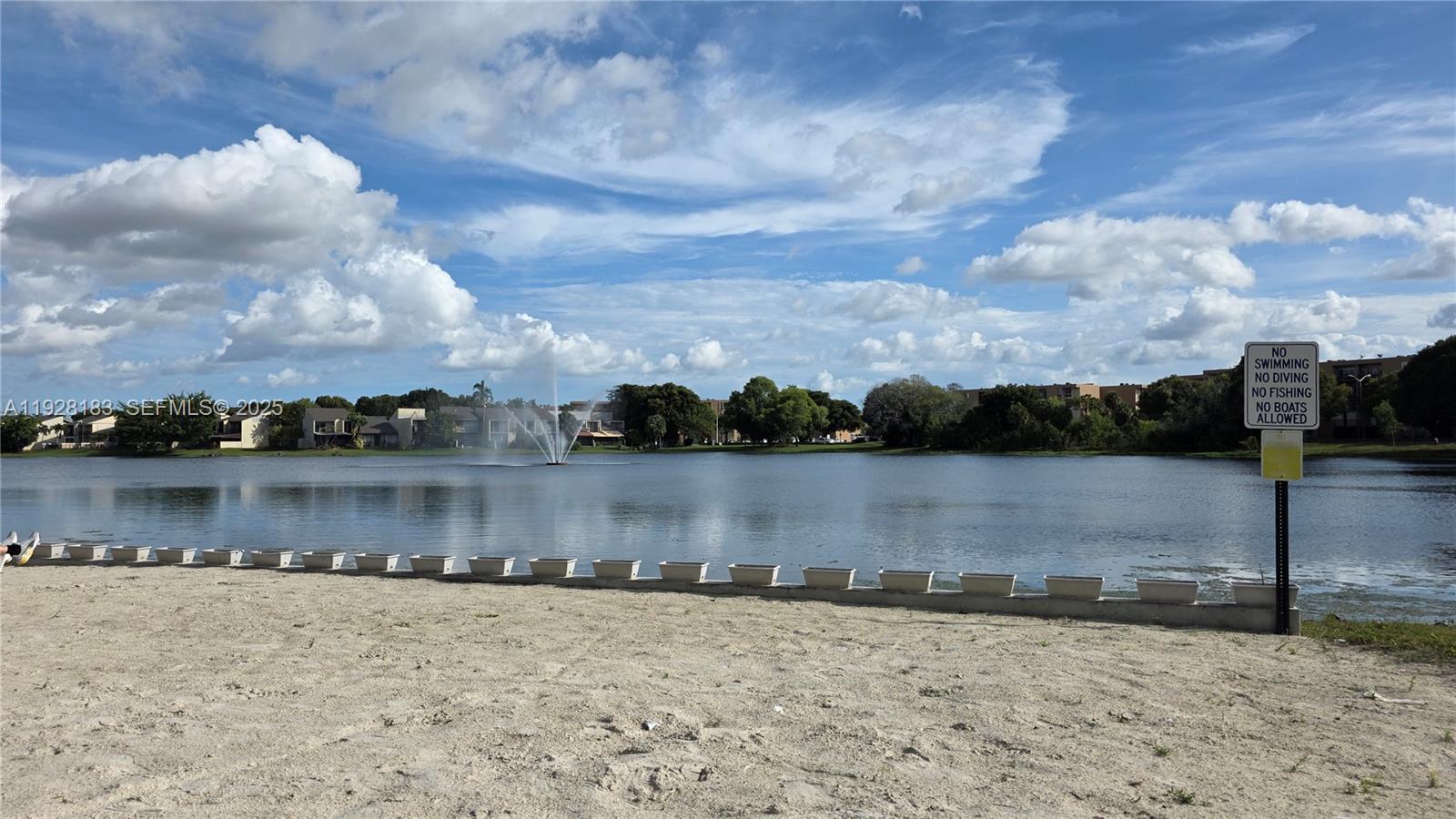 THE BEACH CLUB FONTAINEBL - Residential Lease