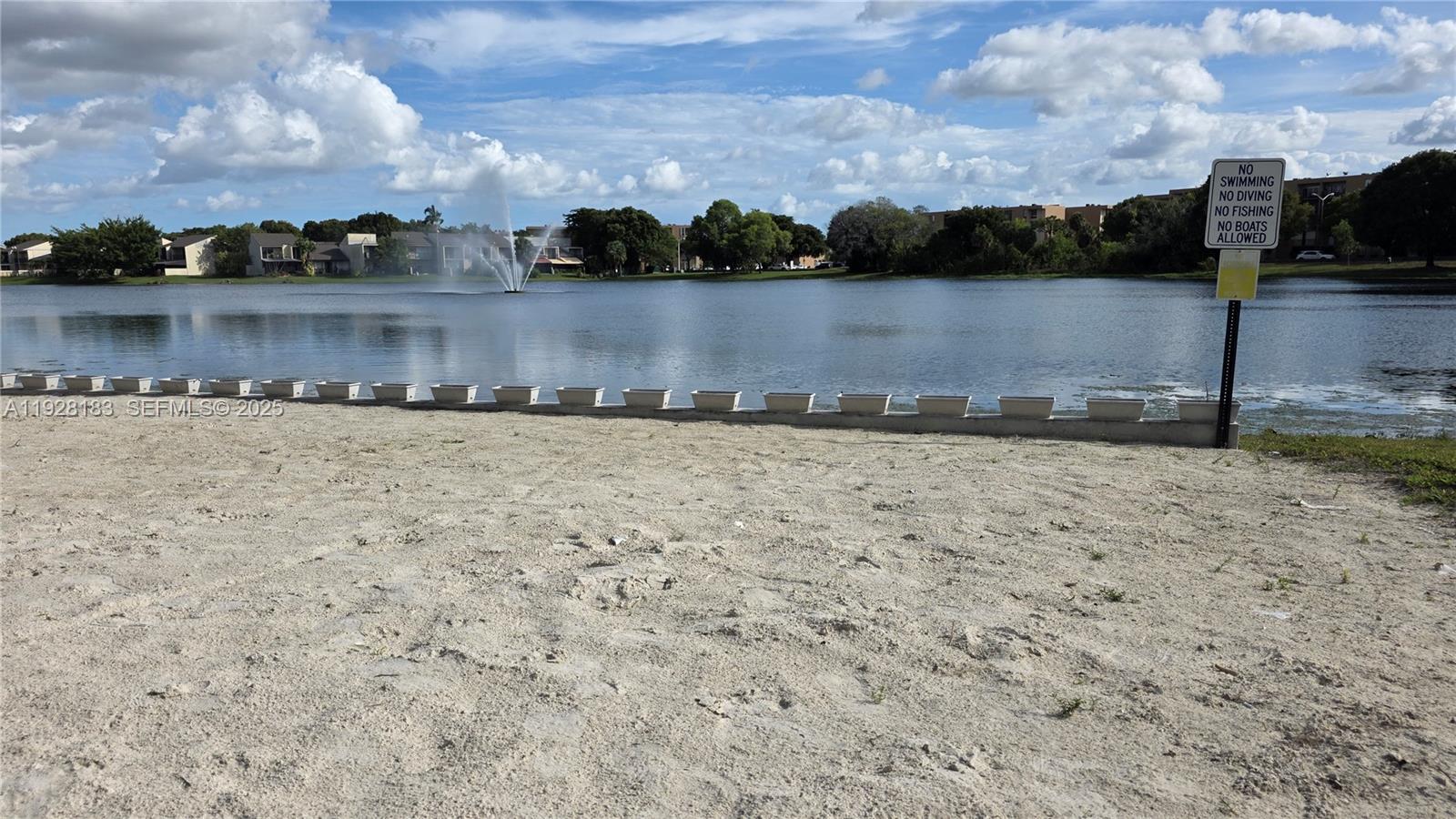 THE BEACH CLUB FONTAINEBL - Residential Lease