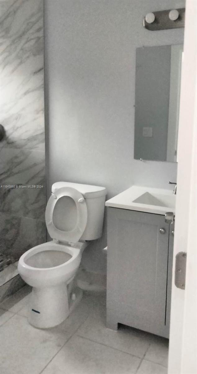 FRESHWATER ADD TO WPB - Residential Lease