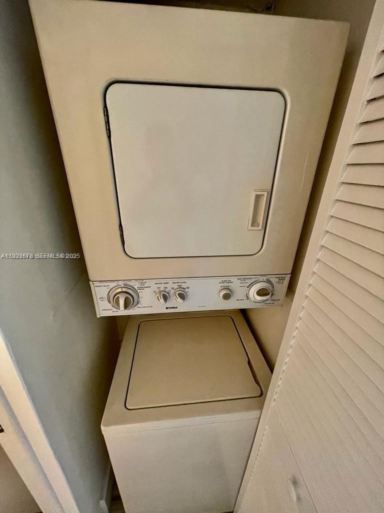 BELINDA GARDENS CONDO - Residential Lease