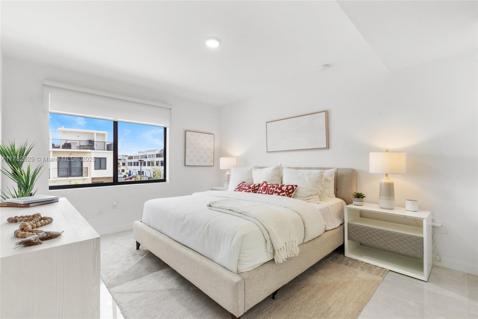 On Grandville - Residential Lease