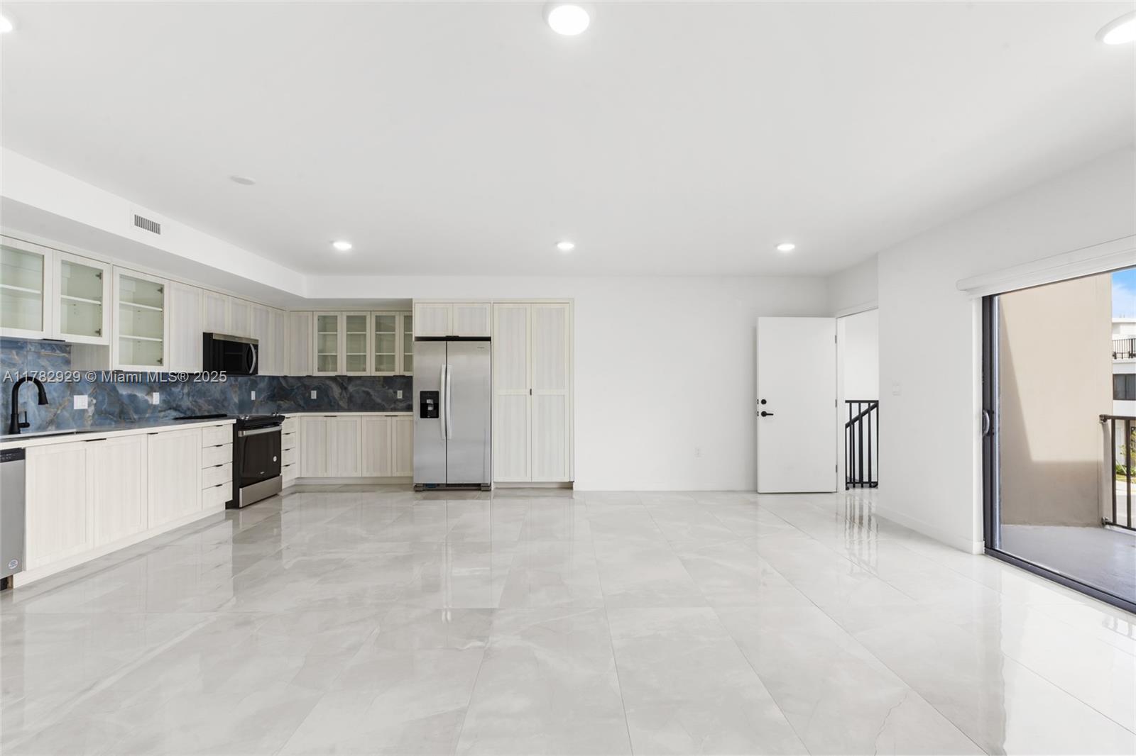On Grandville - Residential Lease
