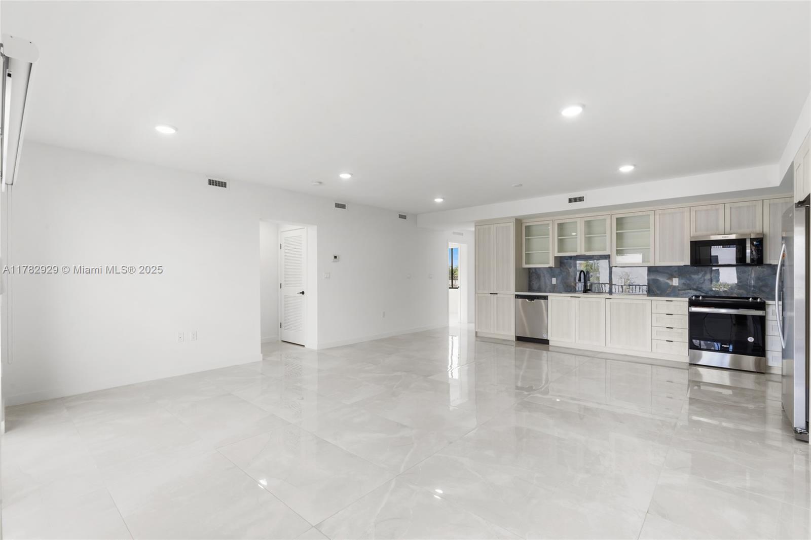 On Grandville - Residential Lease
