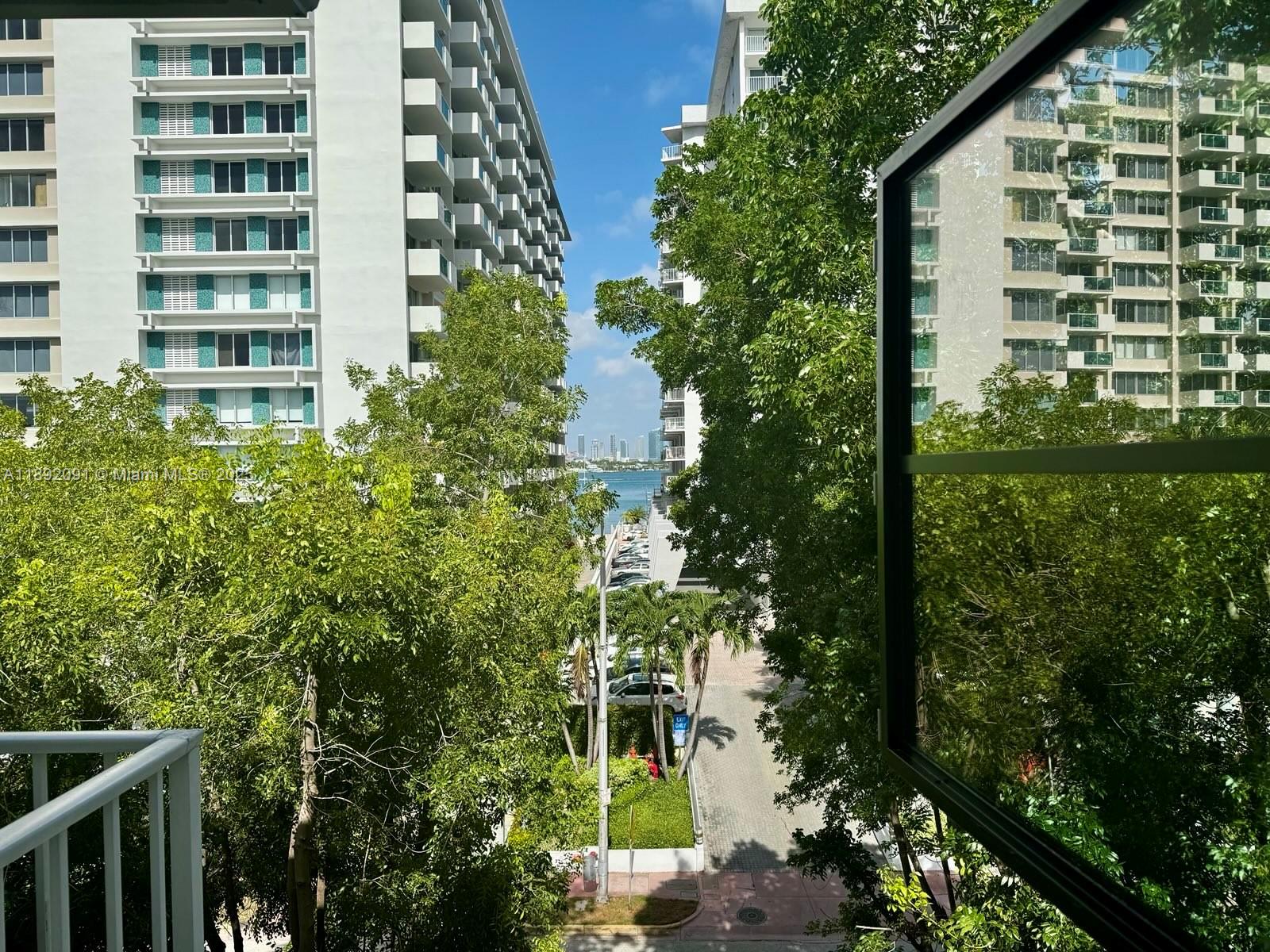 ROYAL WEST CONDO - Residential Lease