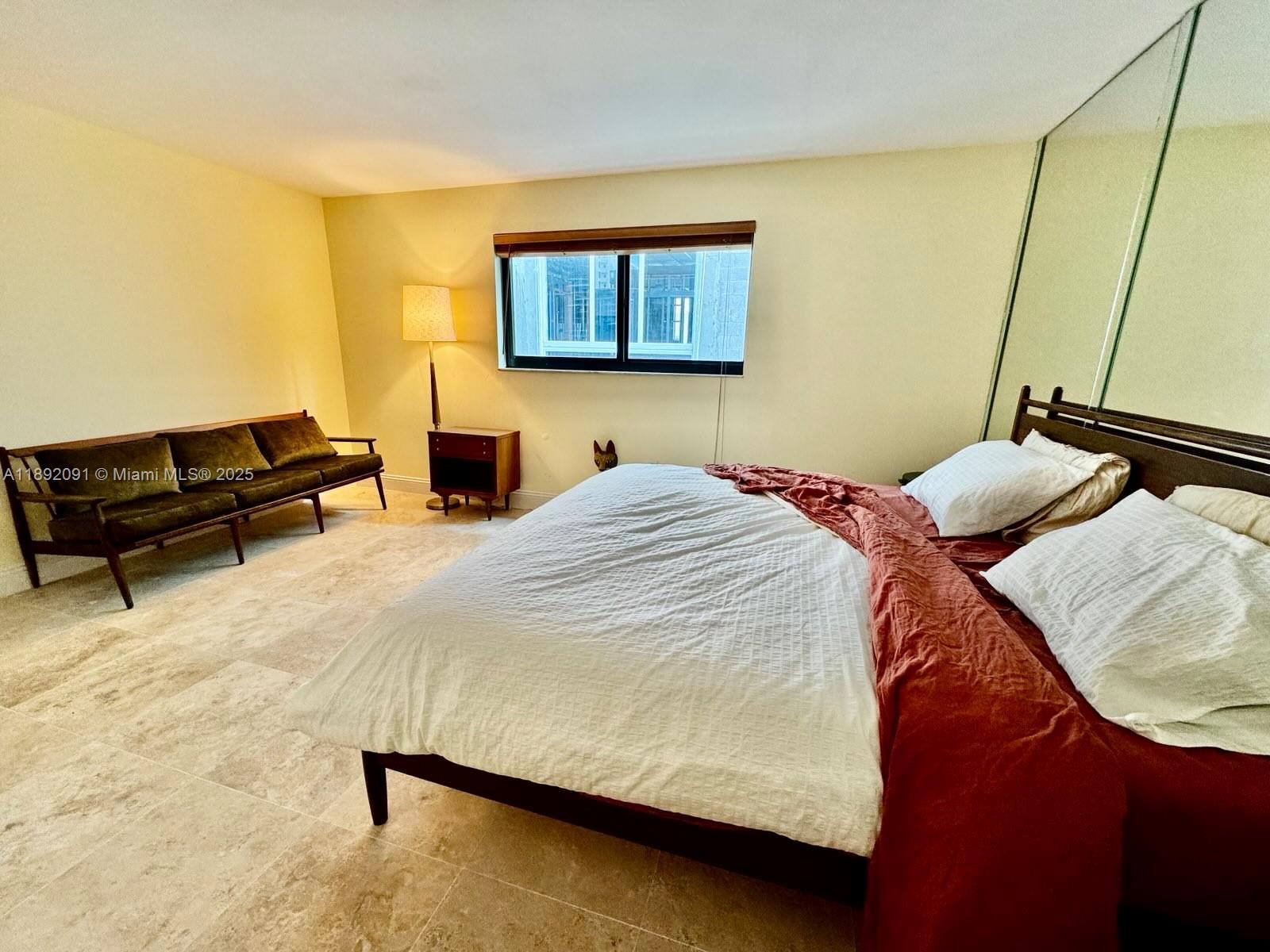 ROYAL WEST CONDO - Residential Lease