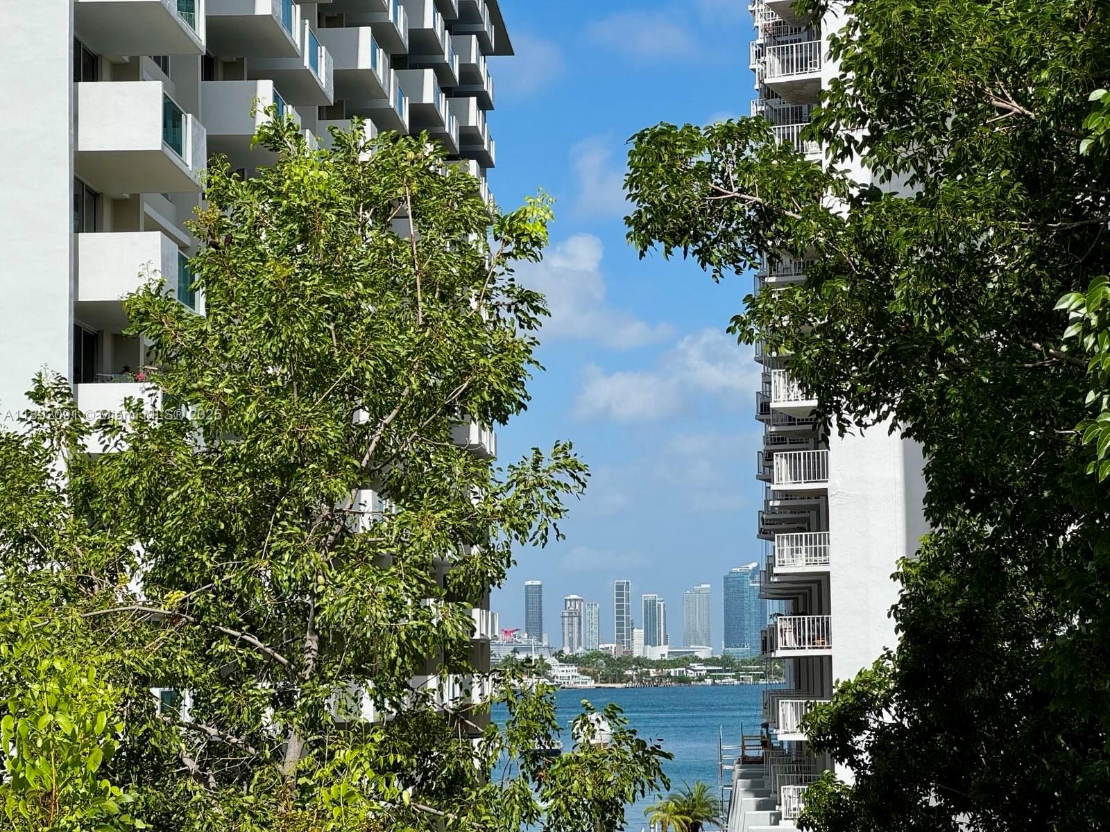 ROYAL WEST CONDO - Residential Lease
