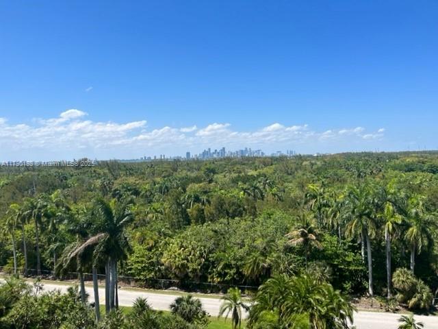 KEY BISCAYNES COMMODORE C - Residential Lease