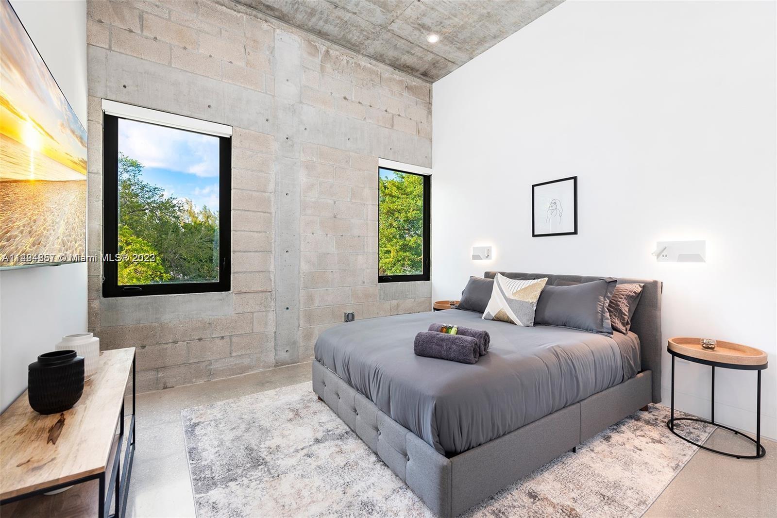 GRIFFING BISCAYNE PARK ES - Residential