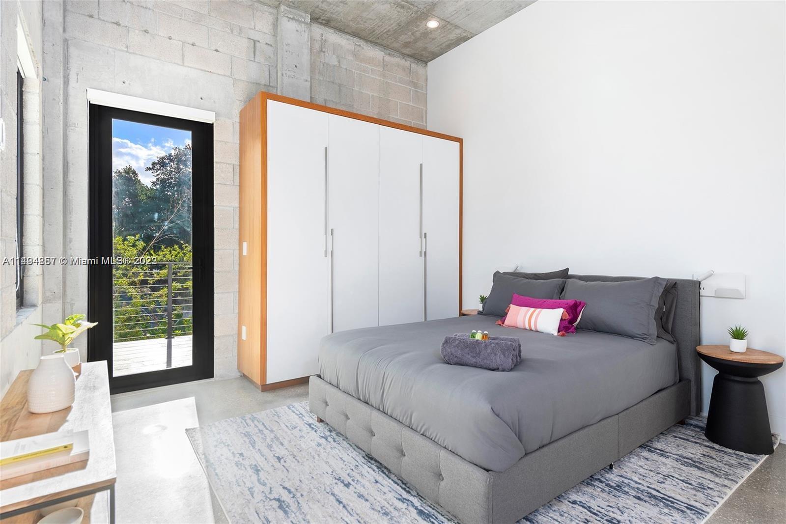 GRIFFING BISCAYNE PARK ES - Residential