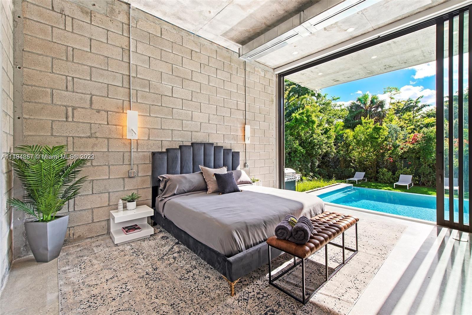 GRIFFING BISCAYNE PARK ES - Residential