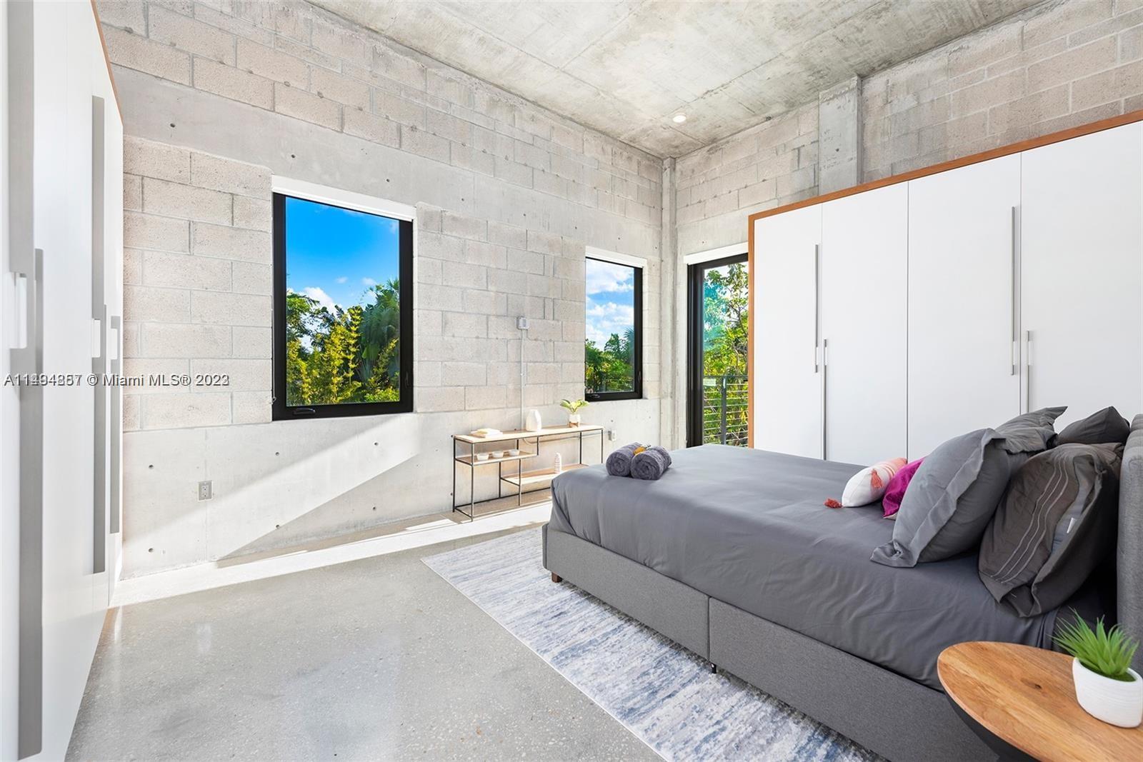 GRIFFING BISCAYNE PARK ES - Residential