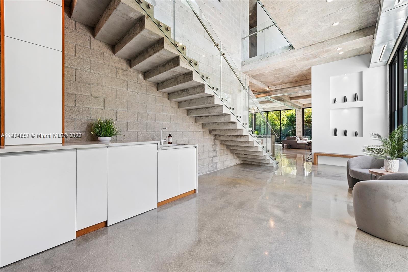 GRIFFING BISCAYNE PARK ES - Residential