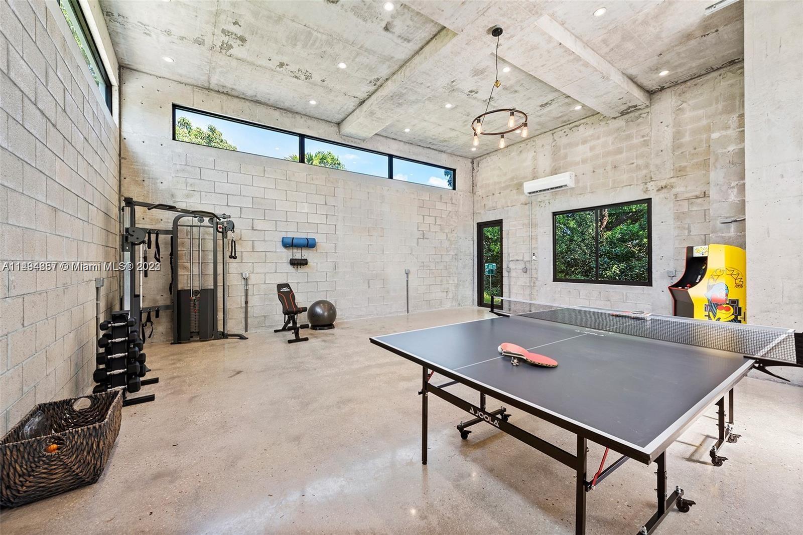 GRIFFING BISCAYNE PARK ES - Residential