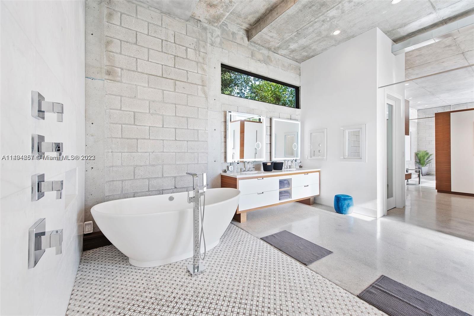 GRIFFING BISCAYNE PARK ES - Residential