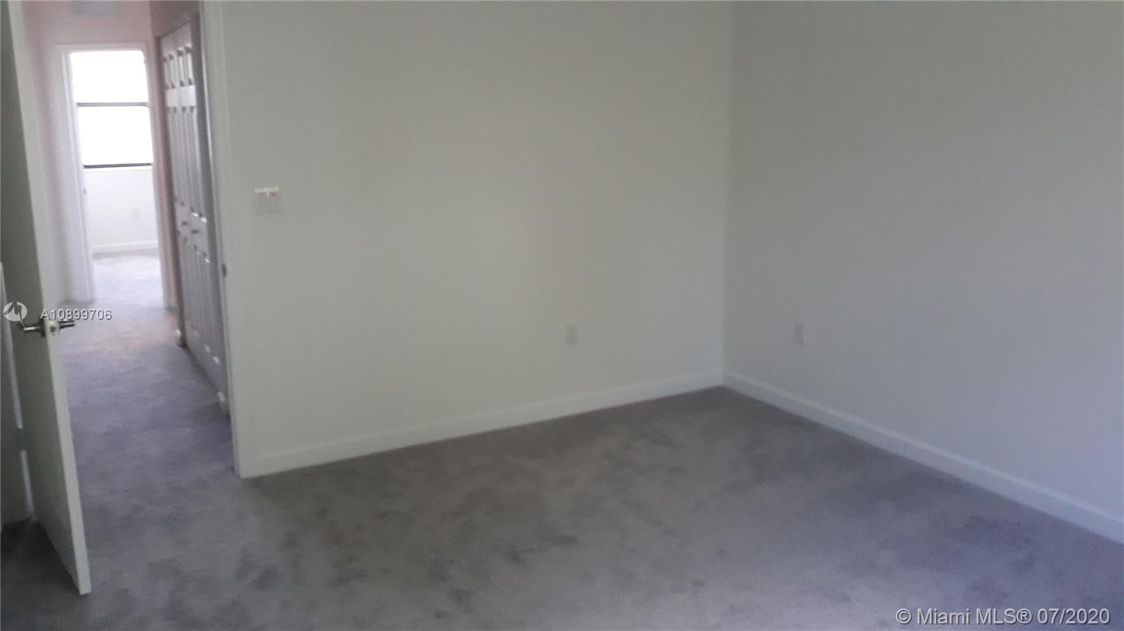 TUSCAN PINES - Residential Lease